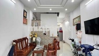 CHỦ GỬI CHO THUÊ NHÀ TRỆT LẦU SÂN THƯỢNG CÓ NỘI THẤT KDC HƯNG PHÚ