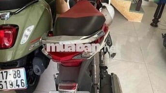 Honda Air Blade 2012 Trắng đỏ 108cc