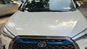 Toyota Corolla Cross Hybrid Trắng 