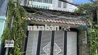 Cần bán nhà 2 mặt tiền hẽm xe hơi ( quốc lộ 50) gần cầu ông thìn