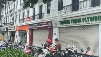 Cho thuê shophouse dự án Embasy Garden mặt đường Hoàng Minh Thảo 