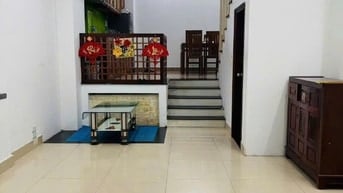 Ngách 30 ngõ 176 Trương định - Diện tích 38m2 ,Xây 3.5 tầng, 11 triệu.
