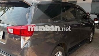 Toyota Innova E 2018 Số sàn Xám