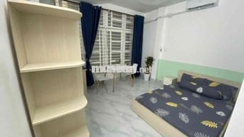 Cho thuê phòng gần Đầm Sen, 26m2, cửa sổ lớn. 4,3tr