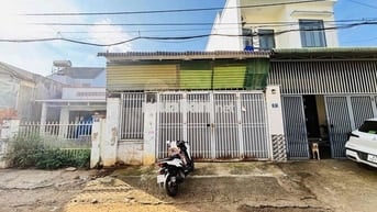 CHO THUÊ KHO, XƯỞNG - MẶT TIỀN ĐINH VĂN GIÓ - ĐƯỜNG AMA THAO VÀO 150m