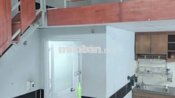 nhà nhỏ như hình sát đường nguyễn ảnh thủ