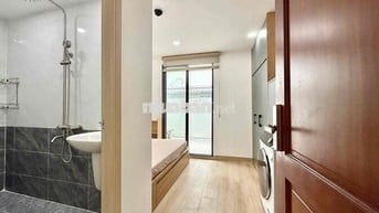 STUDIO NGAY TOÀ NHÀ VIETTEL RỘNG HƠN 35M2 BANCOL THOÁNG MÁT
