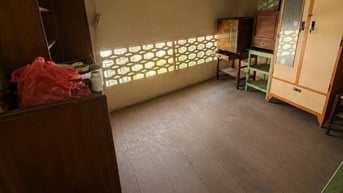 Chính chủ bán nhà cũ tiện xây mới hẻm 4m Võ Văn Kiệt Q.1 - 3,8m x 10m