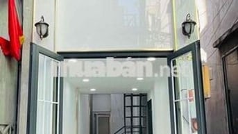 Chính chủ cho thuê nhà nguyên căn 2PN Quận 3