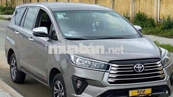 Toyota Innova 2021 bản E
