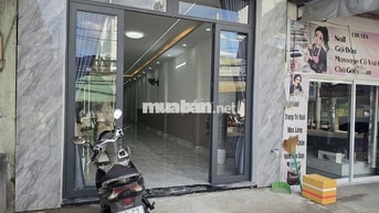 Nhà mới DT 4x32, full thổ cư, mặt tiền Trần Văn Mười, gần chợ Đại Hải