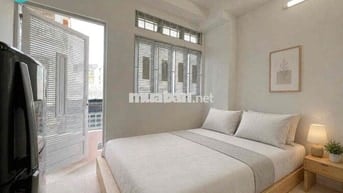 STUDIO BAN CÔNG FULL NỘI THẤT MỚI KENG Q10 SÁT SGU, ĐHSP, KHTN, UEH
