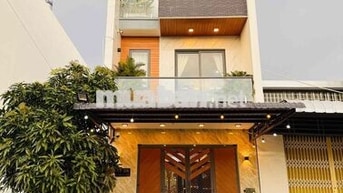 Nhà 1 trệt 2 lầu Hồng Loan hướng Đông Nam tài lộc