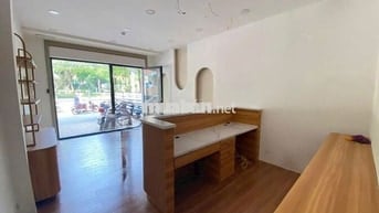 Mặt Tiền Công Viên Phú Nhuận Đường Nguyễn Công Hoan 320m2 3 Lầu 7 Phòg