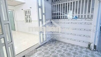 cho thuê nhà trệt lững 2pn lô ô tô 4m