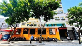 CHO NHÀ MẶT TIỀN  TRẦN CAO VÂN, QUẬN 1/ 胡志明市第一郡 Trần Cao Vân 街臨街大樓出租
