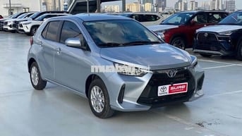 Toyota Wigo 1.2 D-CVT 2024 Bạc 8.000km