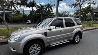 Ford Escape 2013 Tự động màu vàng cát