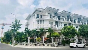 CHO THUÊ BIỆT THỰ THE PEAK GADEN 600 NGUYỄN LƯƠNG BẰNG QUẬN 7