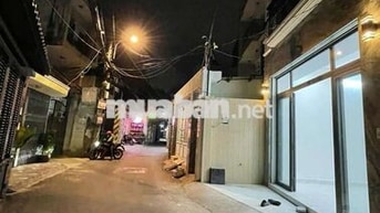 Nhà Mới 1 Trệt 3 Lầu 5PN Hẻm Xe Tải Nguyễn Văn Lượng 18.5 Triệu