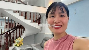 BÁN NHÀ 4 TẦNG- 68m2- HXH - GÓC TÔ KÝ - NGUYỄN ẢNH THỦ - Q12-  5,5 TỶ.