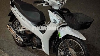 Future 125i 2024 Trắng Đen zin có góp