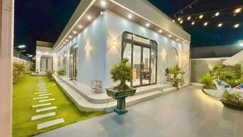 Duy Nhất Căn Cấp 4 Sân Vườn Cực Chill 165m2 Xây Mới Ngay Chợ Tân Bình