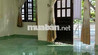 phòng mặt tiền có gác giờ tự do khu Giải Phóng Tân Bình