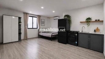 CHO THUÊ PHÒNG CỬA SỔ/BAN CÔNG GIÁ RẺ Q10_GẦN CẦU VƯỢT 3/2_ĐH HOA SEN