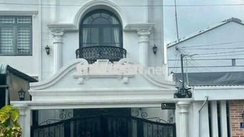  Nhà đẹp Phú Thọ cạnh Tiamo Phú Thịnh, đường rộng, 5x24m, đường ô tô