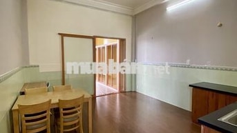Khu vực Phan Văn Hớn, xã Bà Điểm Hóc Môn – sát cạnh chợ Đại Hải
