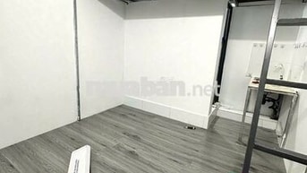 Phòng cho thuê có gác cửa sổ trời giá rẻ gần IUH, Gia Định, Sân Bay