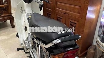 Honda Dream 2024 Trắng đen