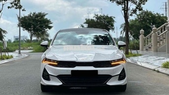 KIA K5 2.0 PREMIUM 2024 Trắng 50.000 km