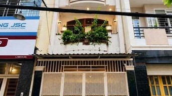 cho thuê nhà hxt ngay chung cư mỹ đức đường xvnt p21 quận bình thạnh