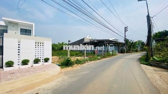 Em Cần Bán 2 Lô Đất Như Hình ở Gần Chợ Tân Bình, Ngã Tư Tân Triều