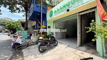 Cho thuê mặt bằng gần ngã tư hàng xanh