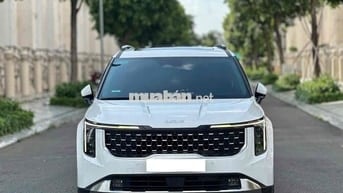 KIA Carnival Signature 2.2D 2024 Trắng