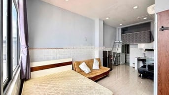 Căn Hộ 1 Gác 1 Giường Thang Máy Rộng 40m2 5ng4xe Ngay ĐH Kinh Tế UEH