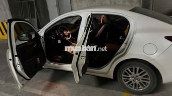 Mazda Mazda 2 Luxury 2021 Trắng 35000 km