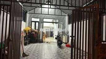 cho thuê nhà gác lững. nguyễn đức thuận. full nội thất. 20 triệu.