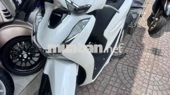 Honda SH 125 2025 Trắng