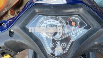 Suzuki Axelo Xanh 654658 km