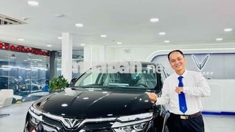 VinFast VF 8 ECO