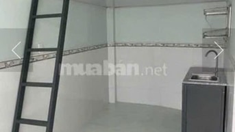 Cho thuê phòng trống căn nhà mới xây thoáng đẹp, riêng biệt có gác 3tr