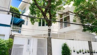 🛑CHO THUÊ BIỆT THỰ HXT QUANG TRUNG🛑15x17m TRỆT 3 LẦU 5PN - SÂN VƯỜN