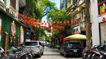 Mặt ngõ kinh doanh, ô tô tránh phố Linh Lang, DT 95m2 x 4 tầng, MT 6m