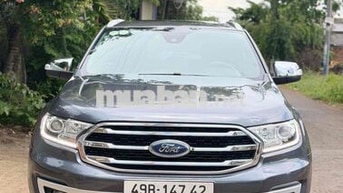 Ford Everest Titanium 2.0L  2 cầu bản cao cấp