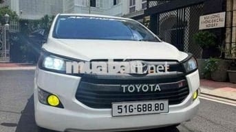 Toyota Innova 2.0E Trắng 8 chỗ Xăng