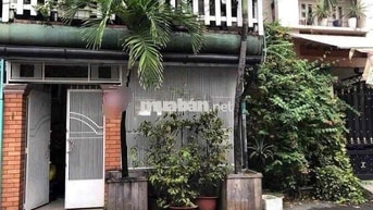 CHÍNH CHỦ Cho Thuê Nhà Cư Xá Lữ Gia 4,5x10m 1 trệt 1 lầu 2PN